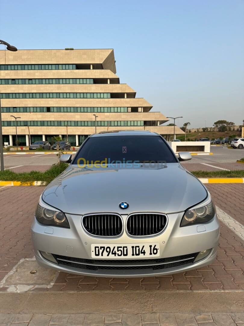 BMW Série 5 2004 528i