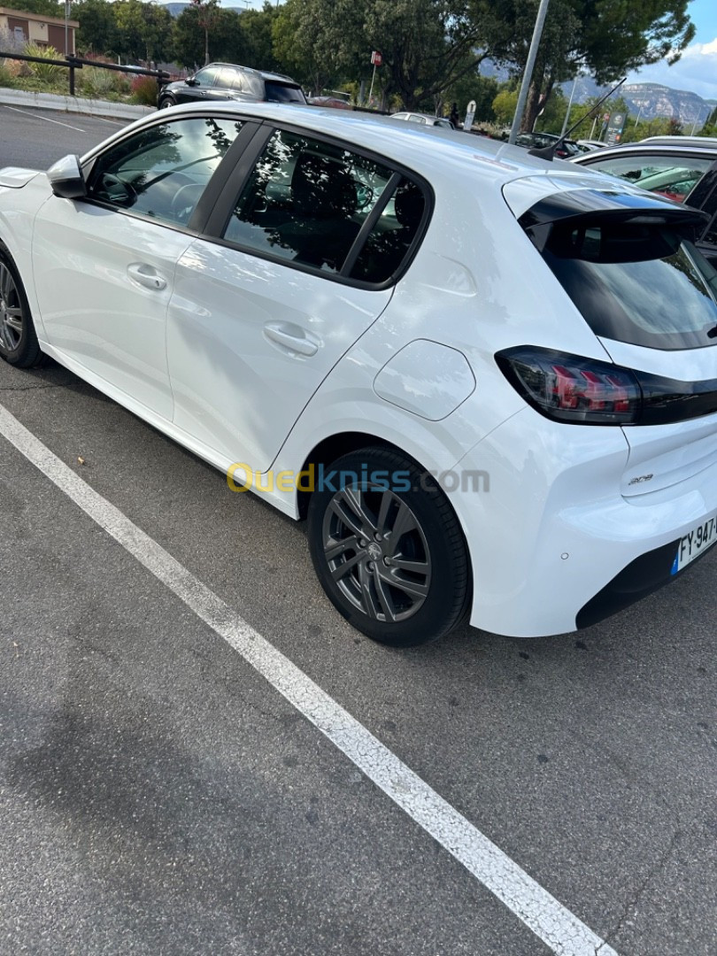 Peugeot 208 2021 Active