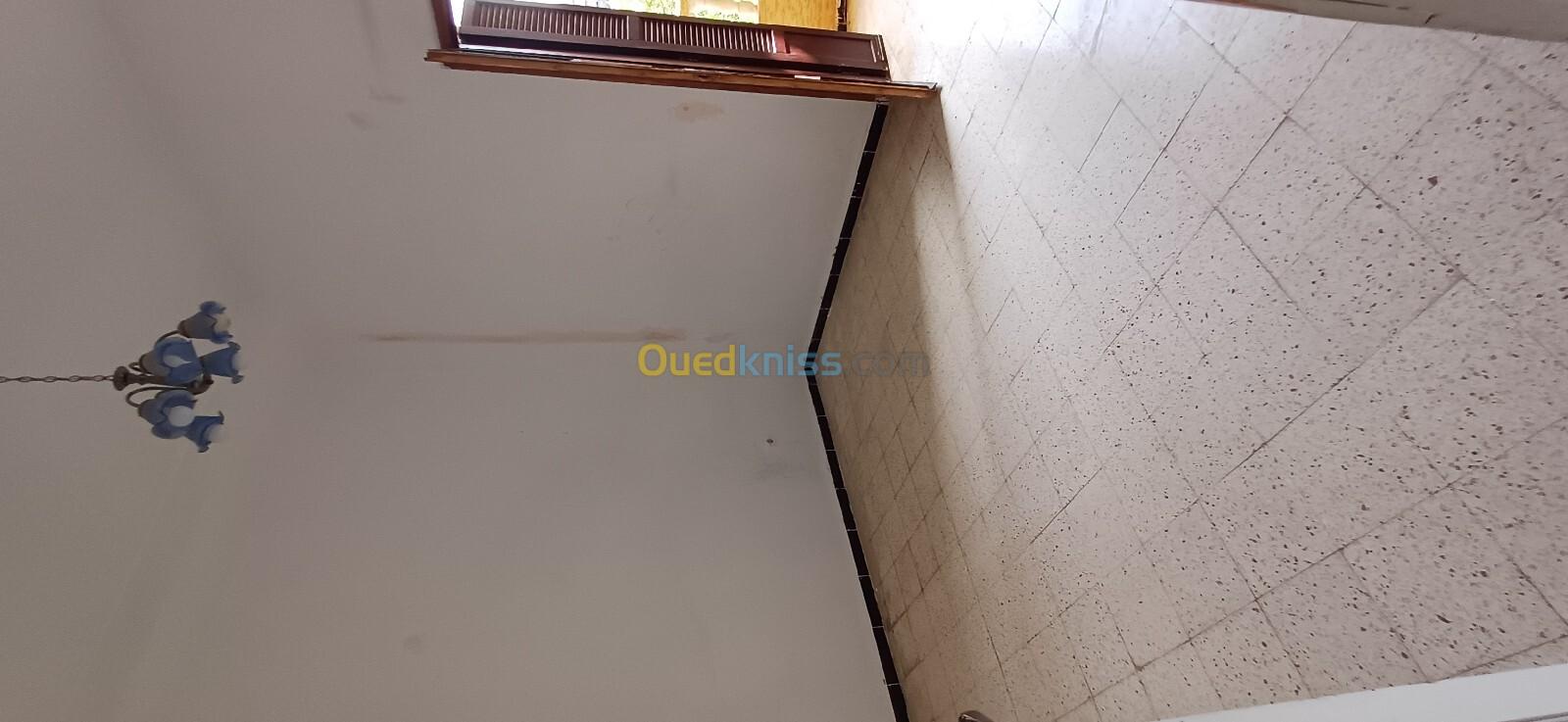 Location Niveau De Villa F3 Alger Said hamdine