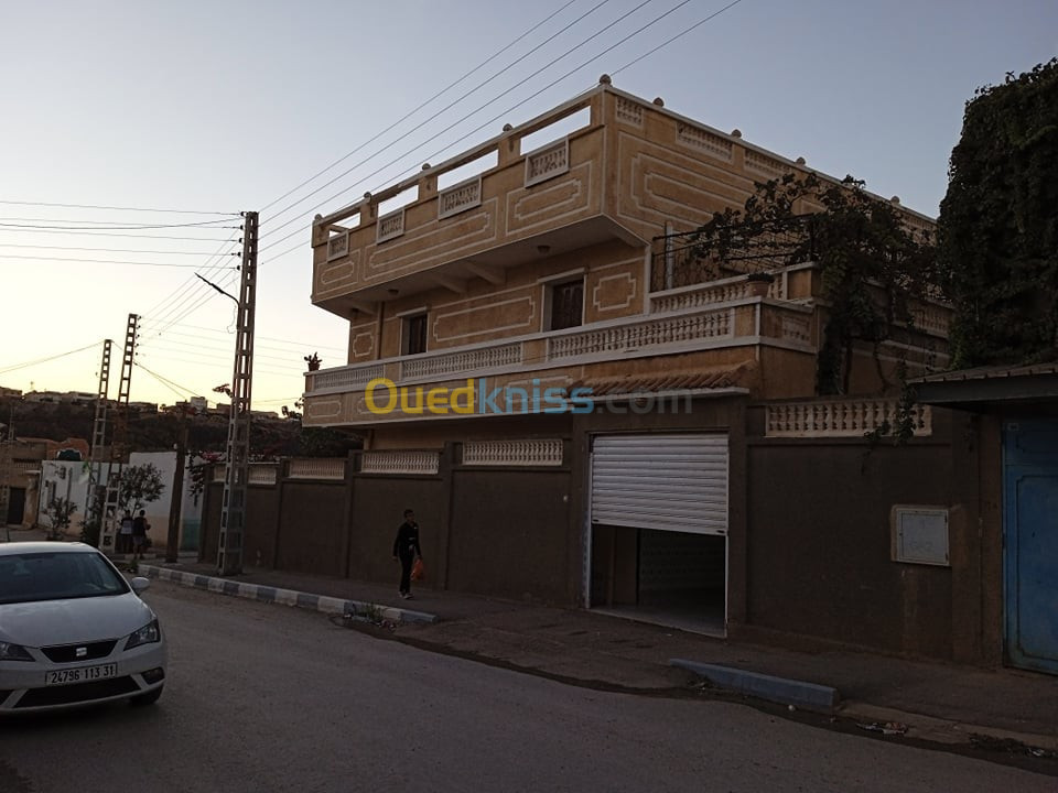 Vente Villa Chlef Tenes