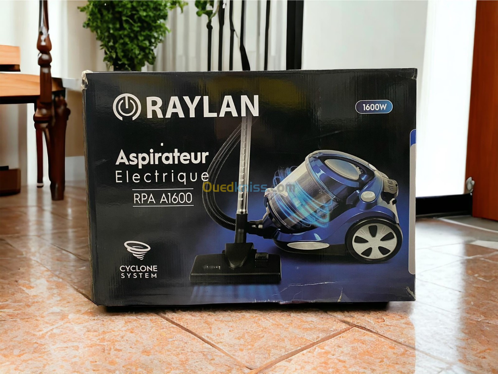 Aspirateur Sans Sac 4en1 1600W RAYLAN