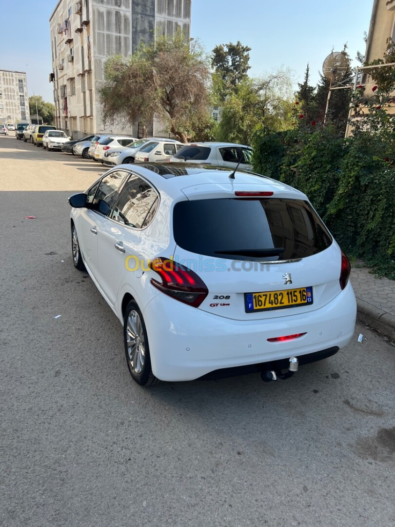 Peugeot 208 2015 Allure Facelift