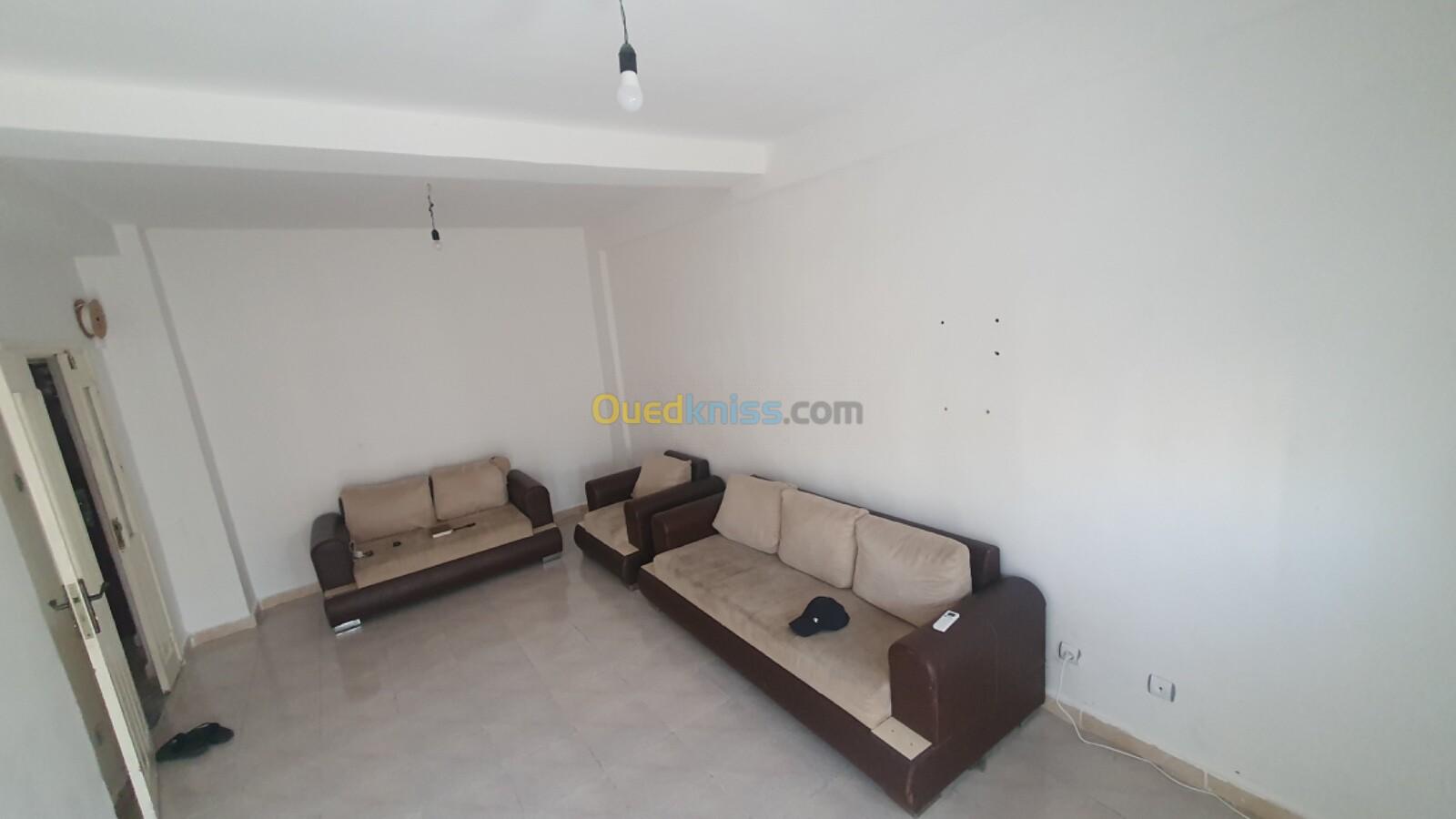 Location Appartement F3 Skikda Filfla