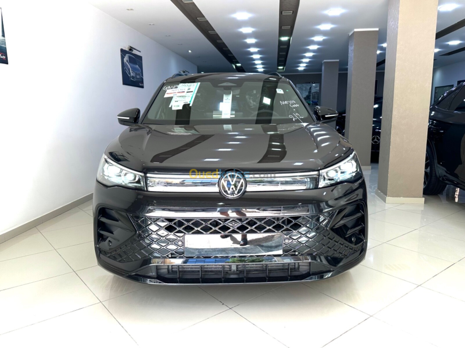 Volkswagen Tiguan r_line 2024 Full option