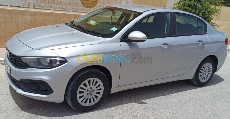 Fiat Tipo tipo 2023 Sedan