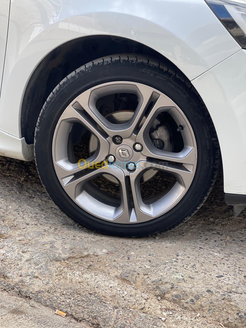 Renault Clio 4 2019 GT Line +