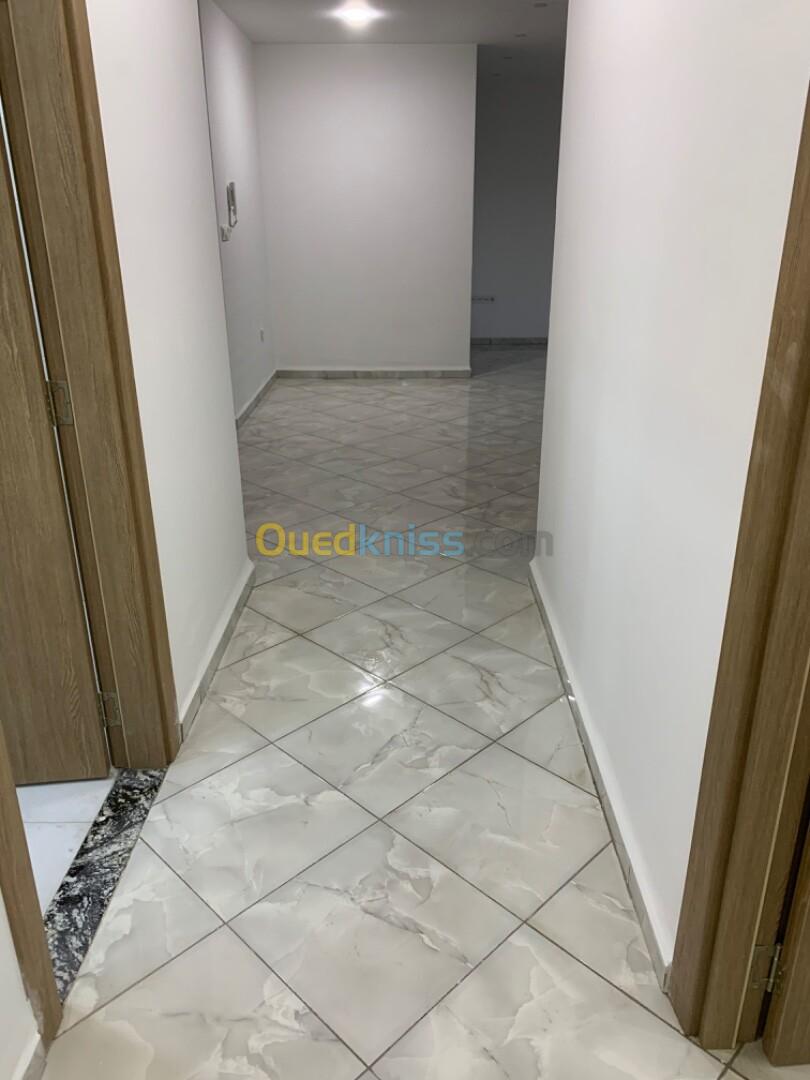 Location Appartement F3 Tipaza Kolea