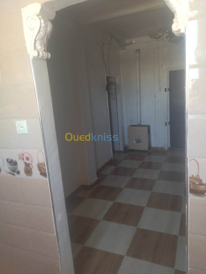 Vente Appartement F3 Alger Bourouba