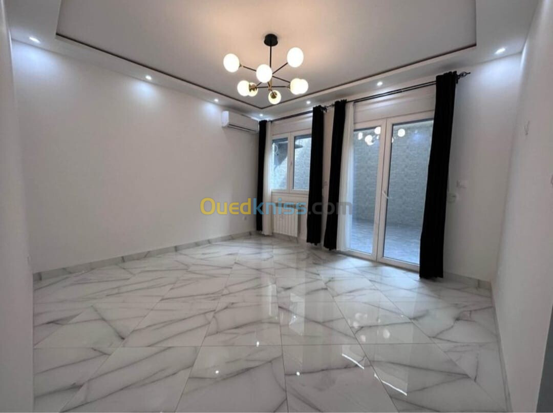 Vente Appartement F4 Alger Bordj el bahri