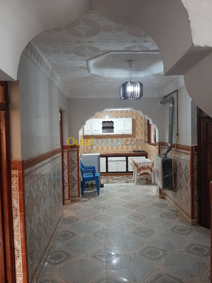 Location vacances Niveau De Villa F3 Mostaganem Sidi lakhdaara