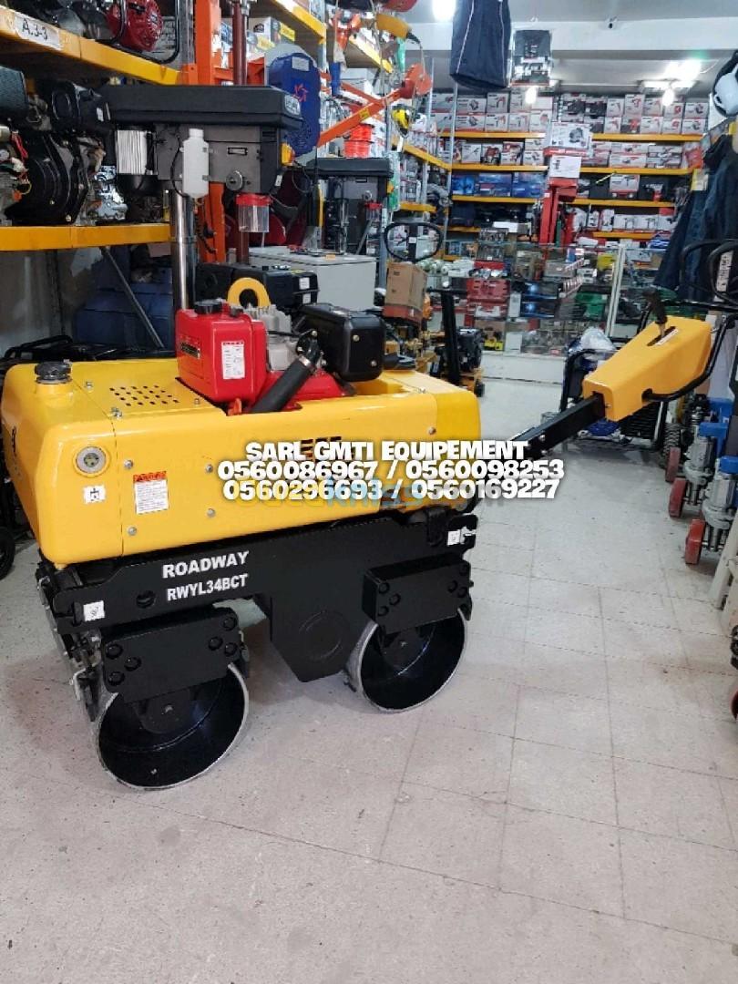 COMPACTEUR DIESEL , COMPACTEUR , ROULOU COMPACTEUR , ROLLER VIBRATORY , كومباكتور