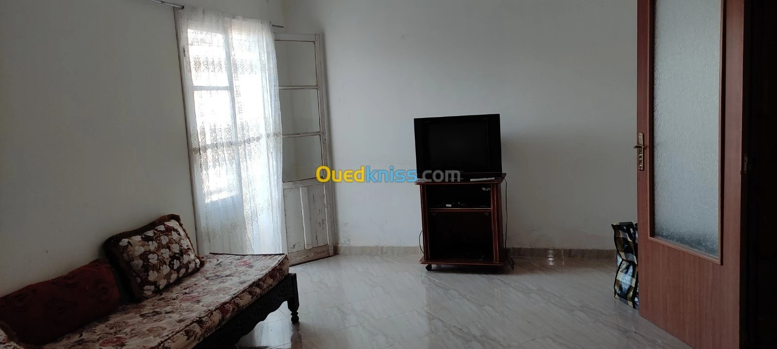 Location vacances Appartement F3 Mostaganem Mostaganem