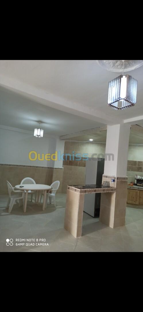 Location vacances Appartement F4 Mostaganem Mostaganem