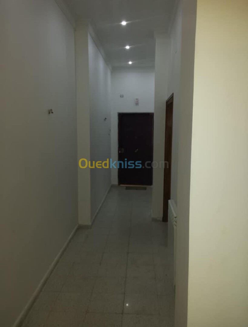 Location Appartement F2 Annaba Annaba