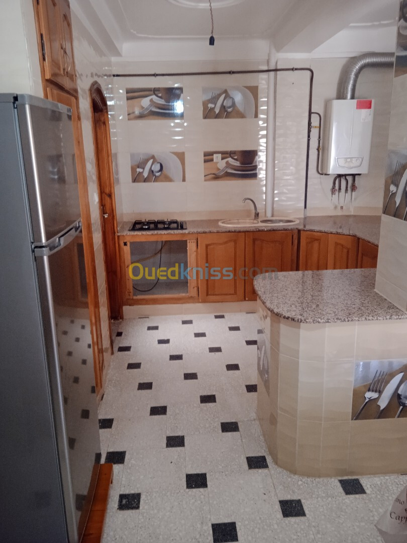 Location vacances Appartement F3 Jijel Jijel