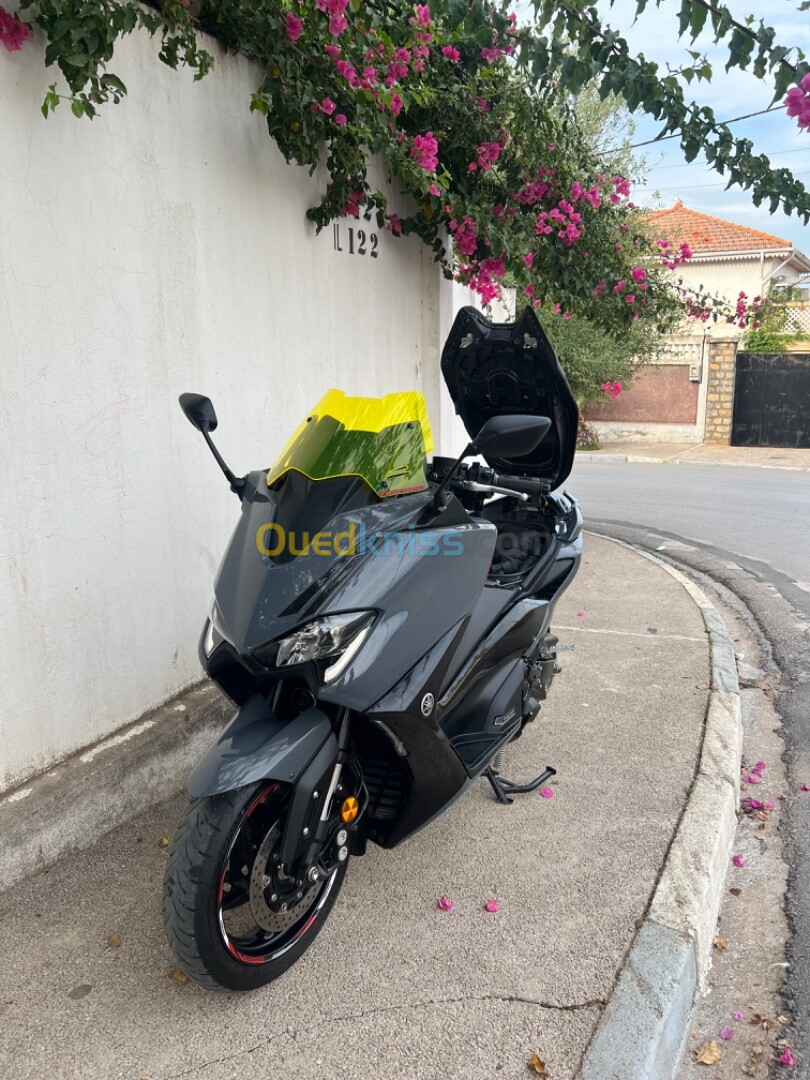 YAMAHA TMAX 560 TECH MAX 2022