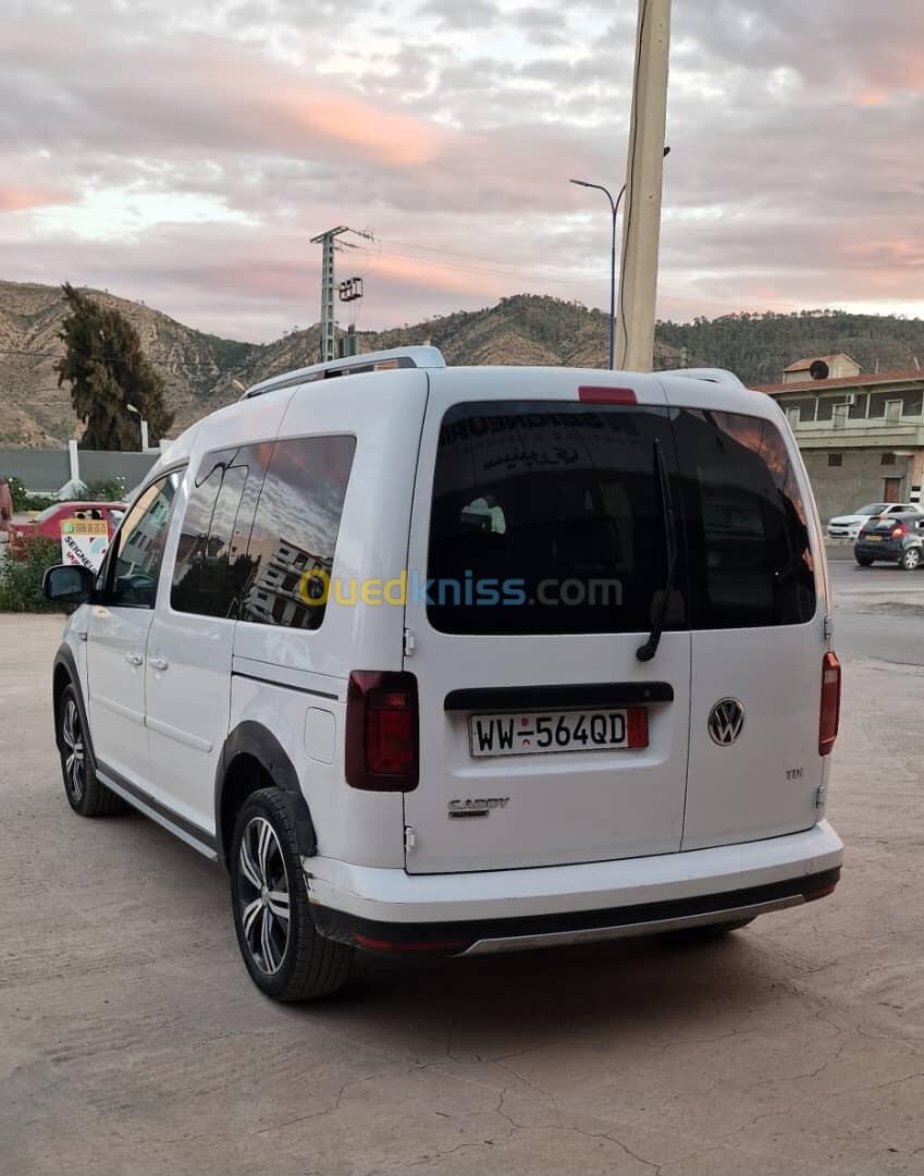 Volkswagen Caddy 2018 Alltrack