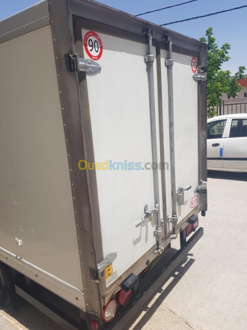 Kia k 2700 frigo 2013