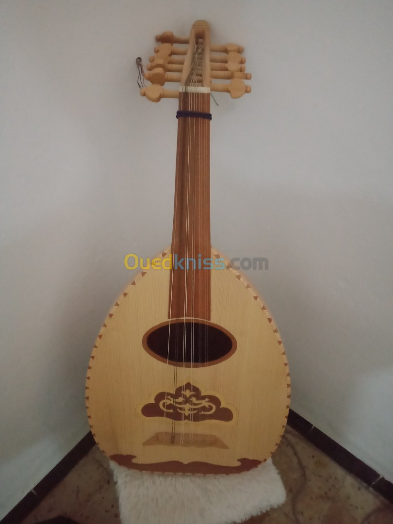 Vend instruments de musique العود