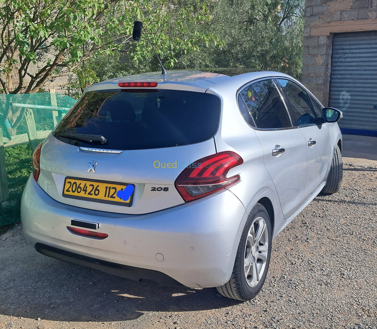 Peugeot 208 2012 