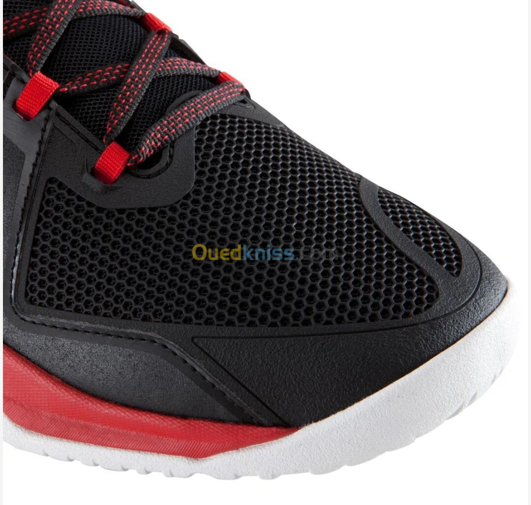 CHAUSSURES DE SPORT POUR HOMME MARQUE DÉCATHLON 