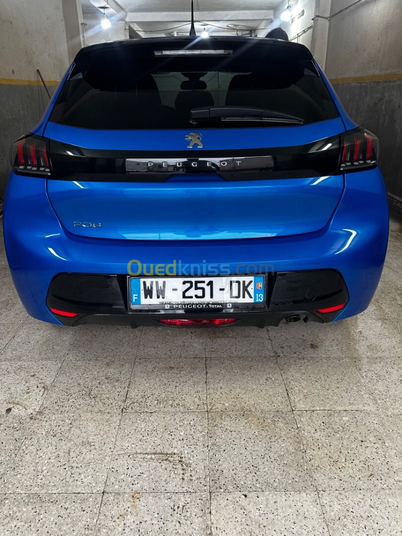 Peugeot 208 2021 Allure