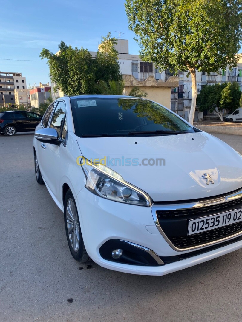 Peugeot 208 2019 Allure Facelift