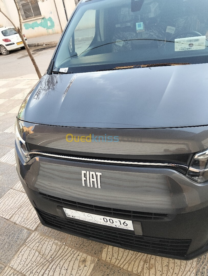 Fiat Doblo 2024 ITALI