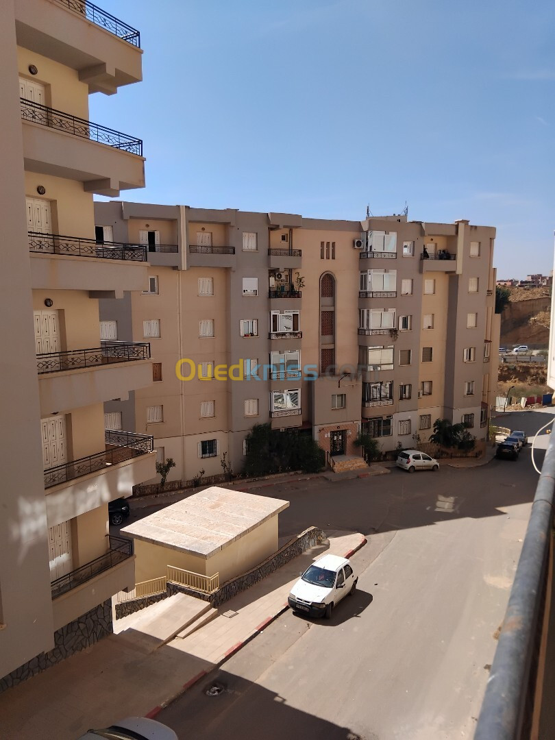 Location Appartement F3 Tipaza Kolea