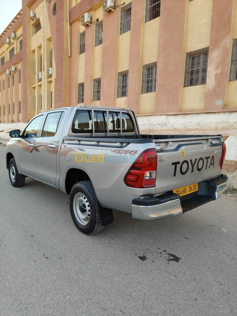 Toyota Hilux 2016 