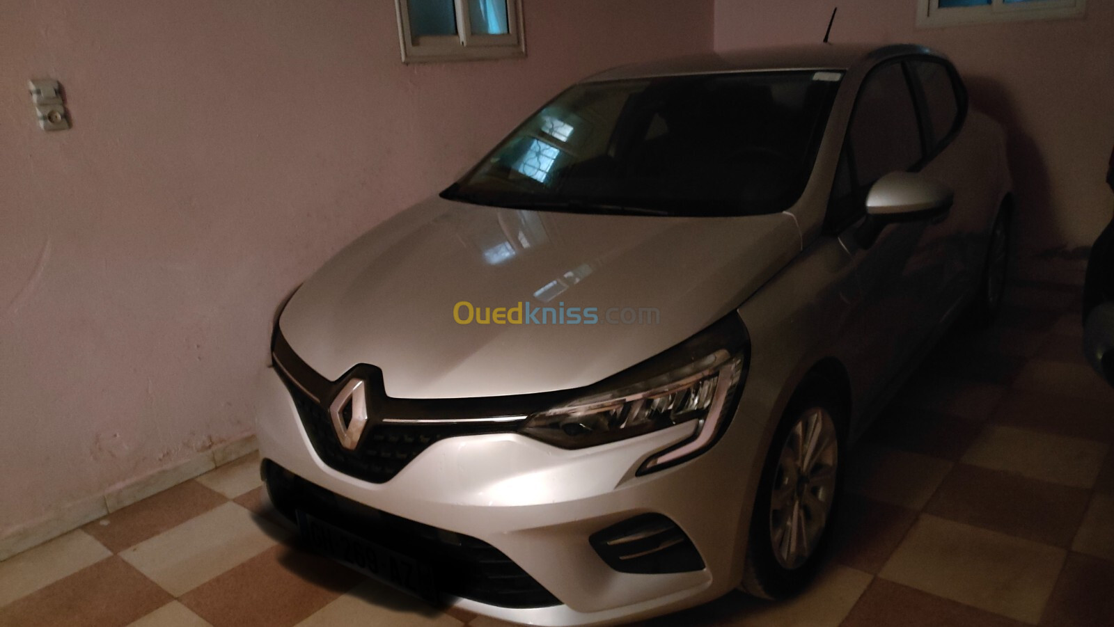 Renault clio 5 hybride 2022 