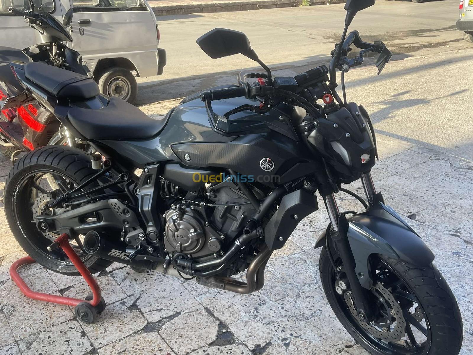 Yamaha mt 07 2017