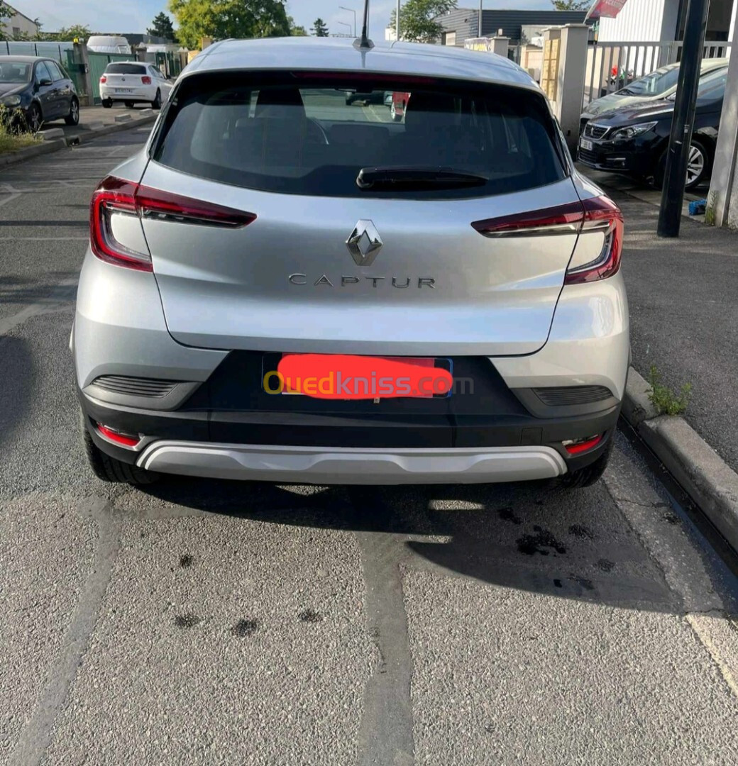 Renault KAPTUR 2023 