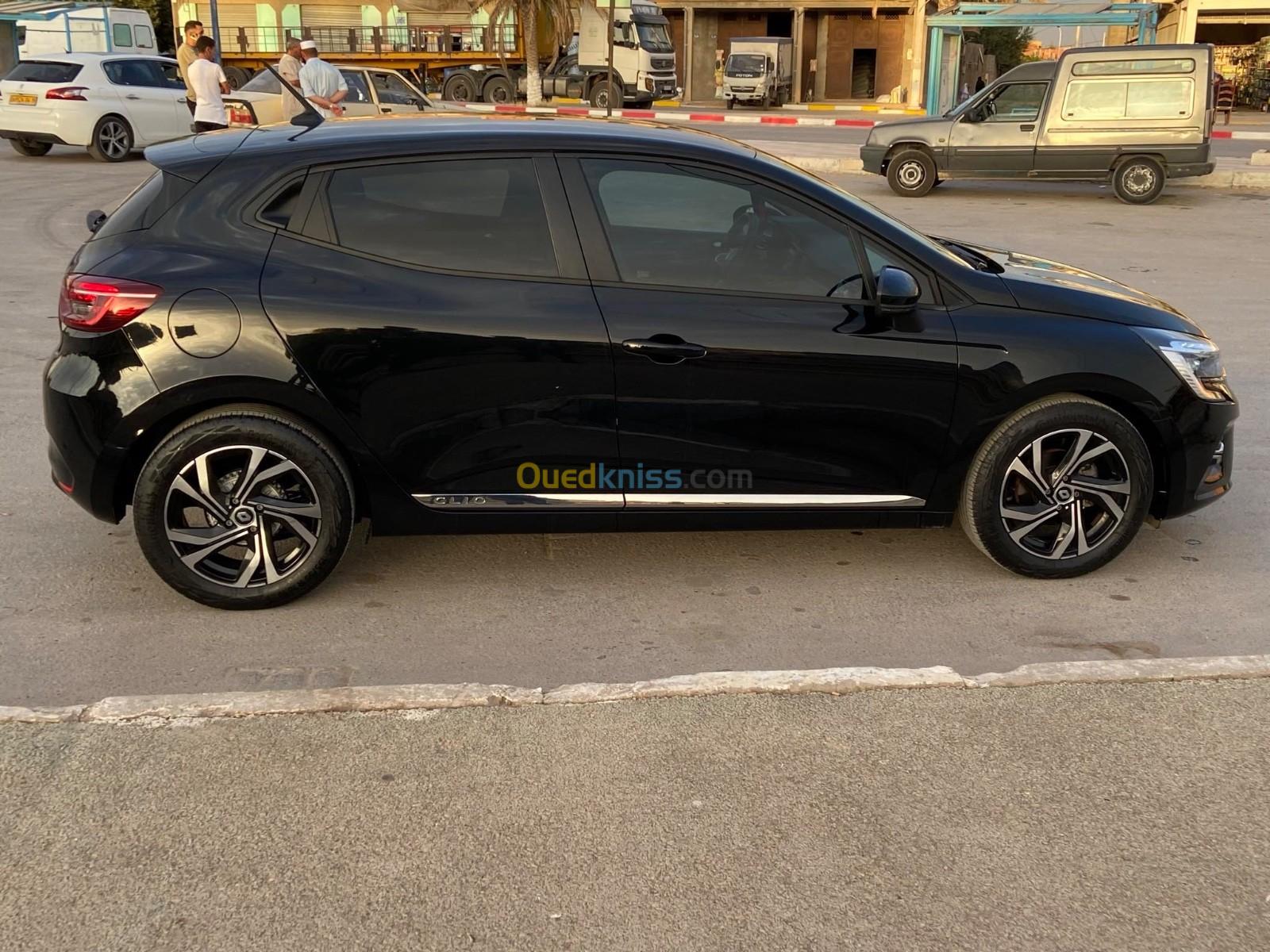 Renault Clio 2022 