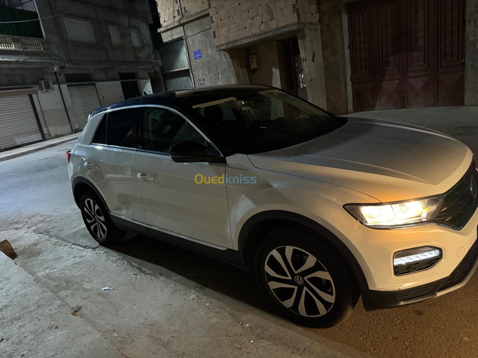 Volkswagen T-Roc 2021 Active