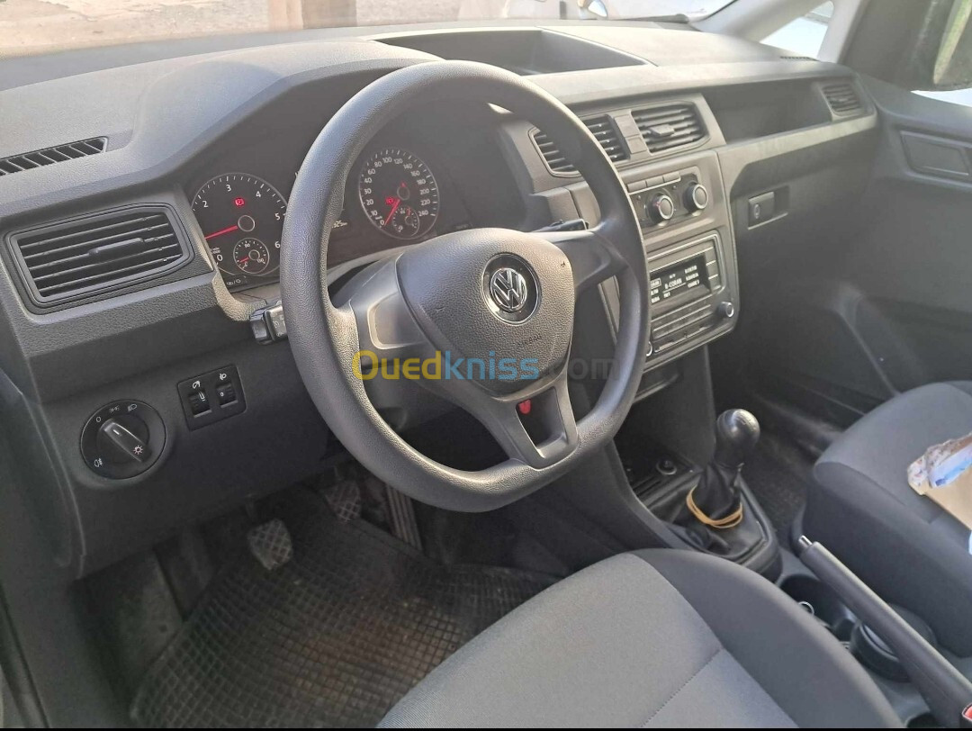 Volkswagen Caddy 2018 Business