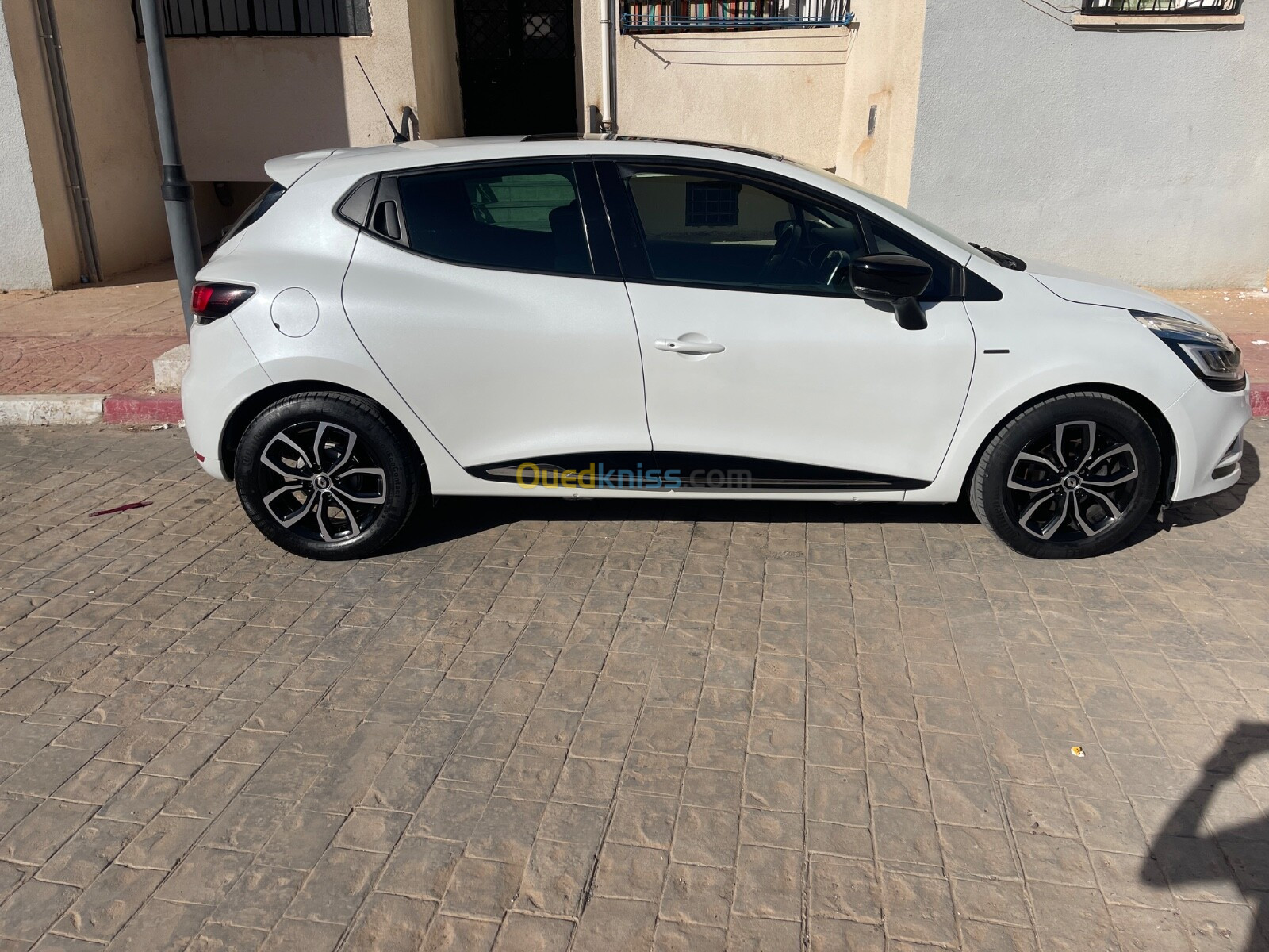 Renault Clio 4 2022 Limited 2