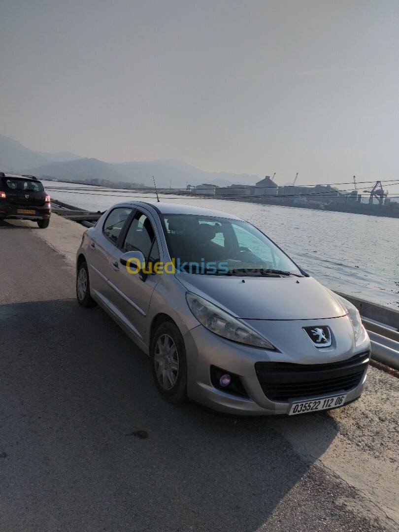 Peugeot 207 2012 