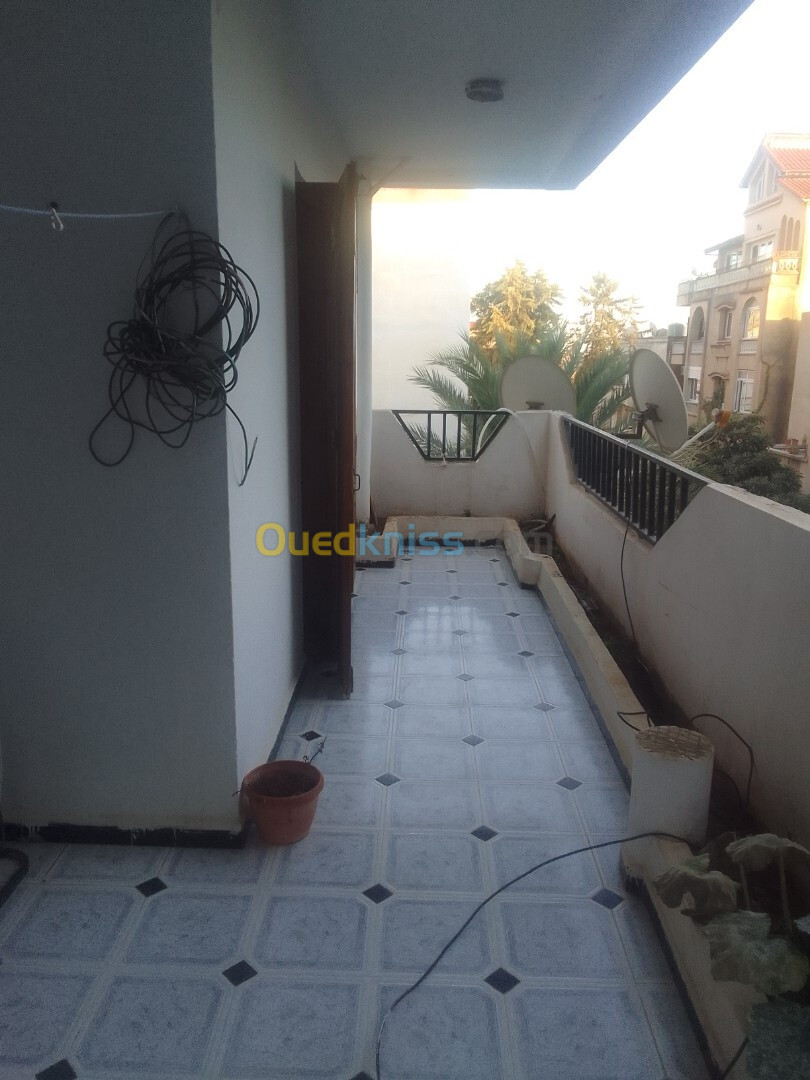 Location Appartement F5 Alger Draria