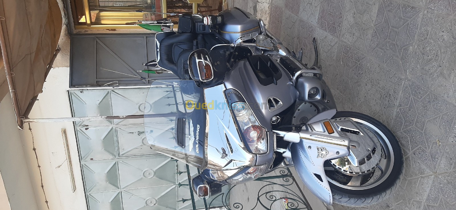 لشي Honda goldwing 2009