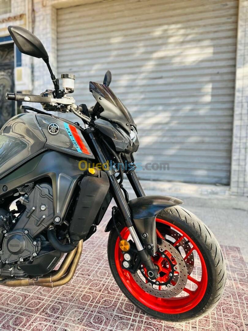 Yamaha MT 09 2022