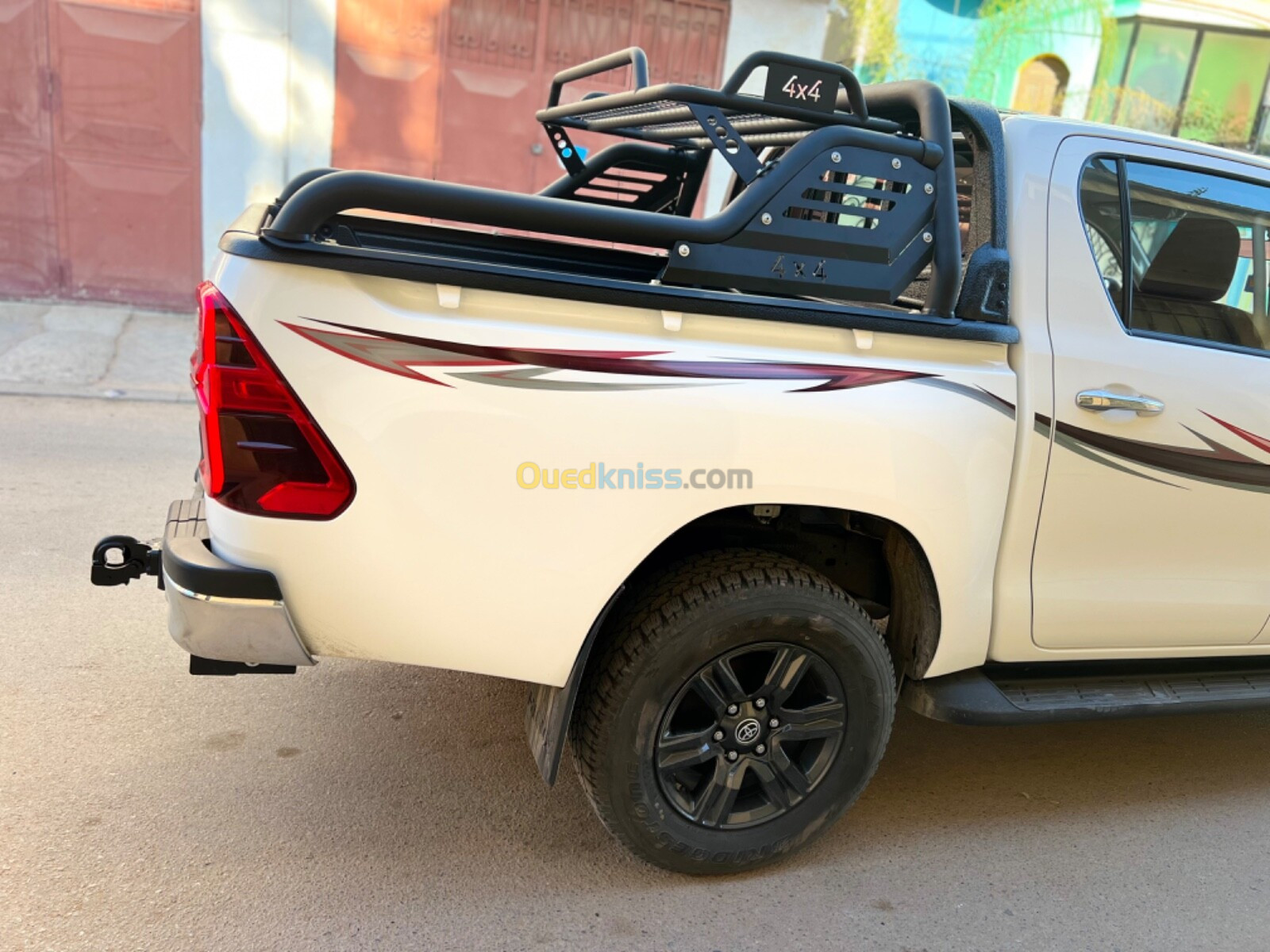 Toyota Hilux SR5 2024 SR5 4x4