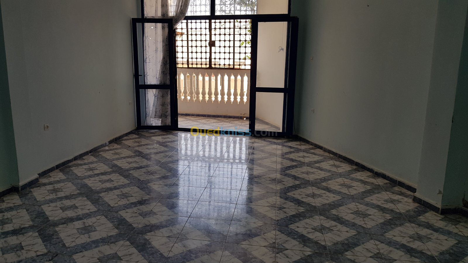 Location Appartement F3 Oran Ain el turck