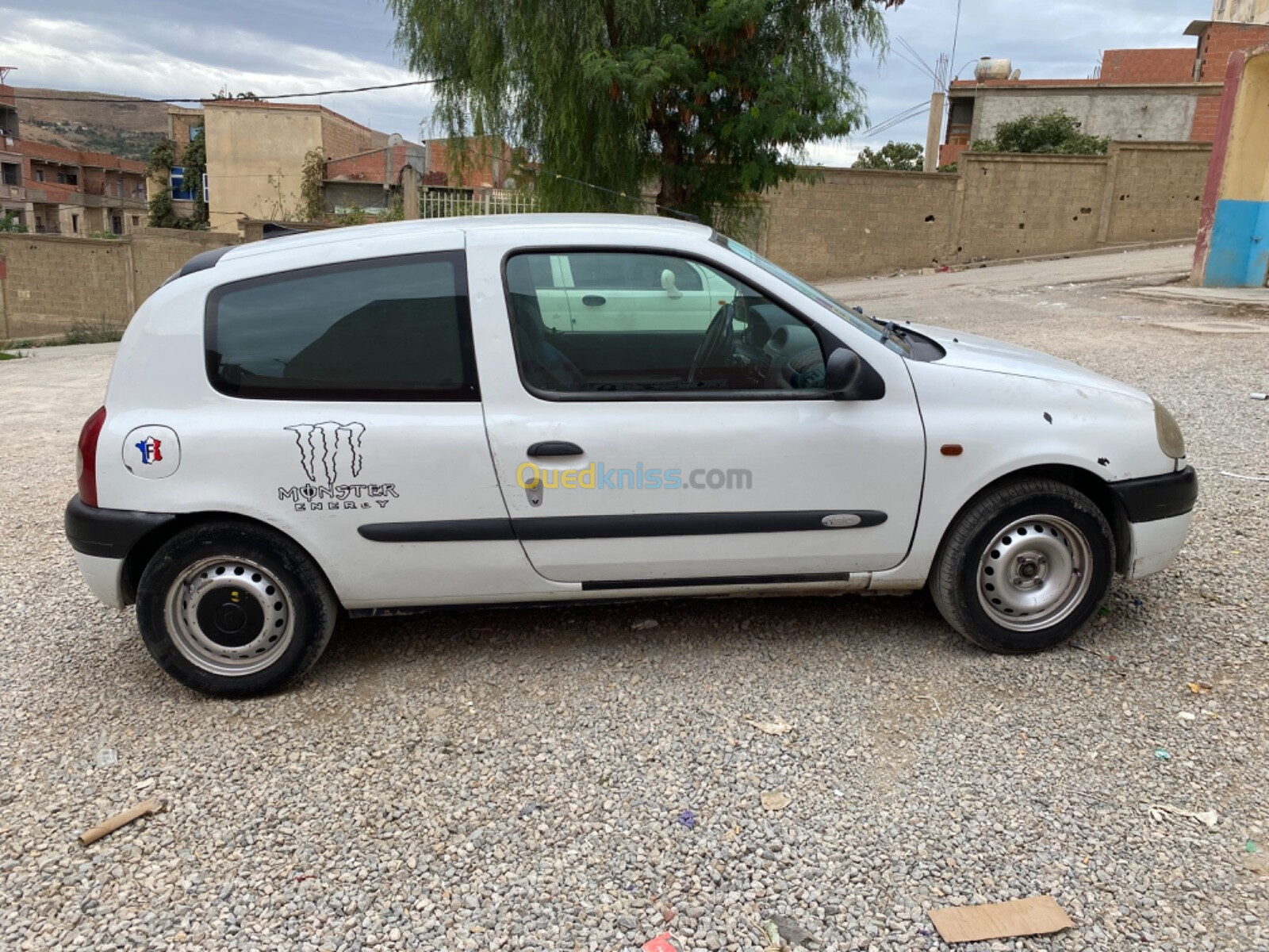 Renault Clio dabza 2001 