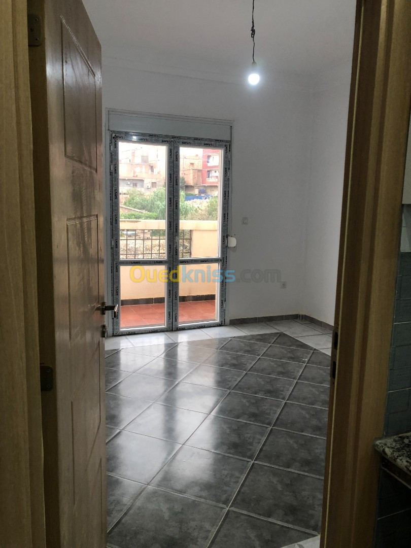 Vente Appartement F3 Aïn Defla Khemis miliana