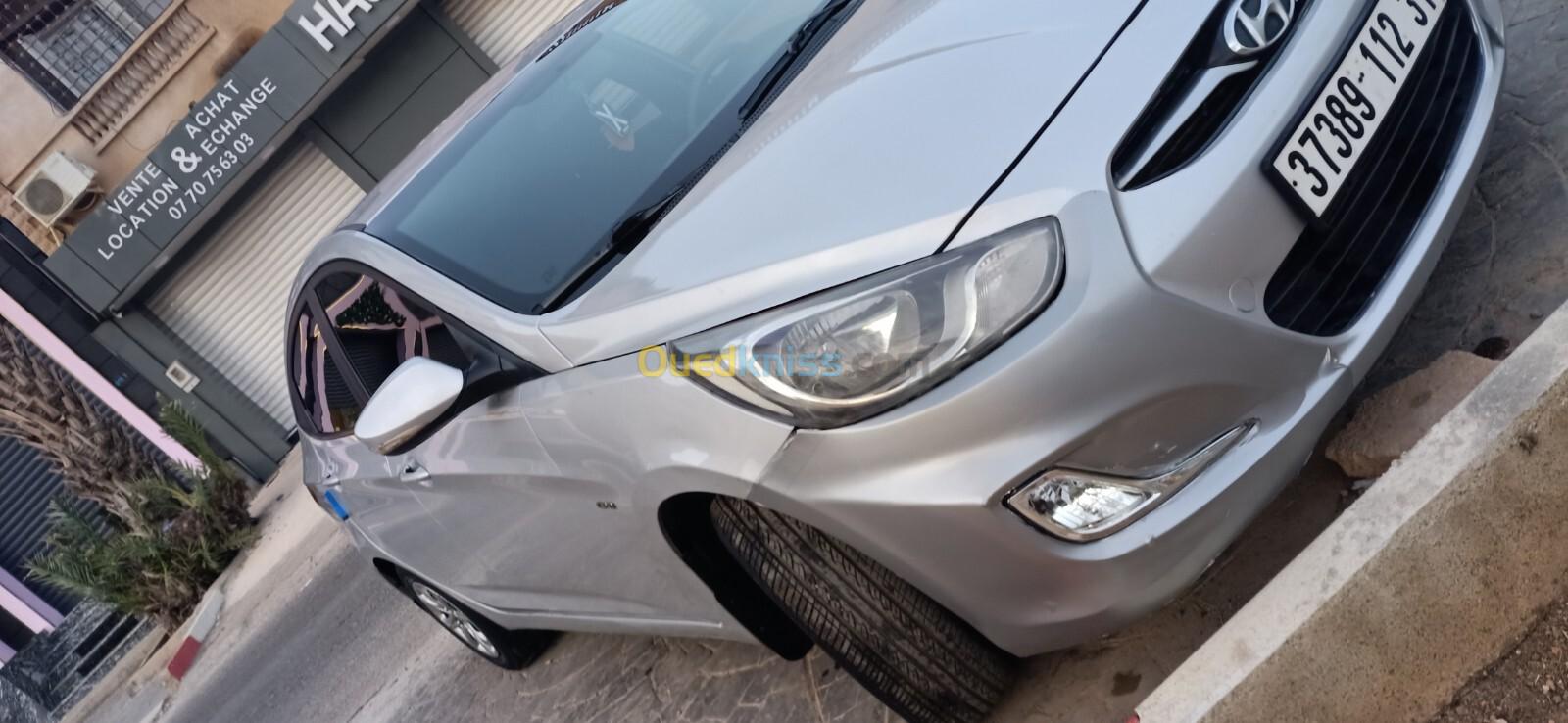 Hyundai Accent RB  4 portes 2012 Accent RB  4 portes