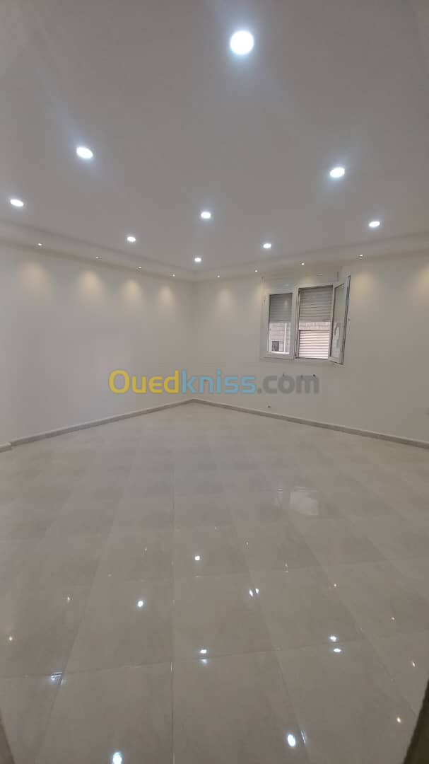 Vente Appartement F2 Alger Bordj el kiffan