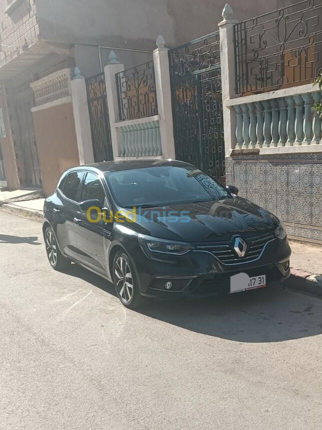 Renault Megane 3 2017 Bose