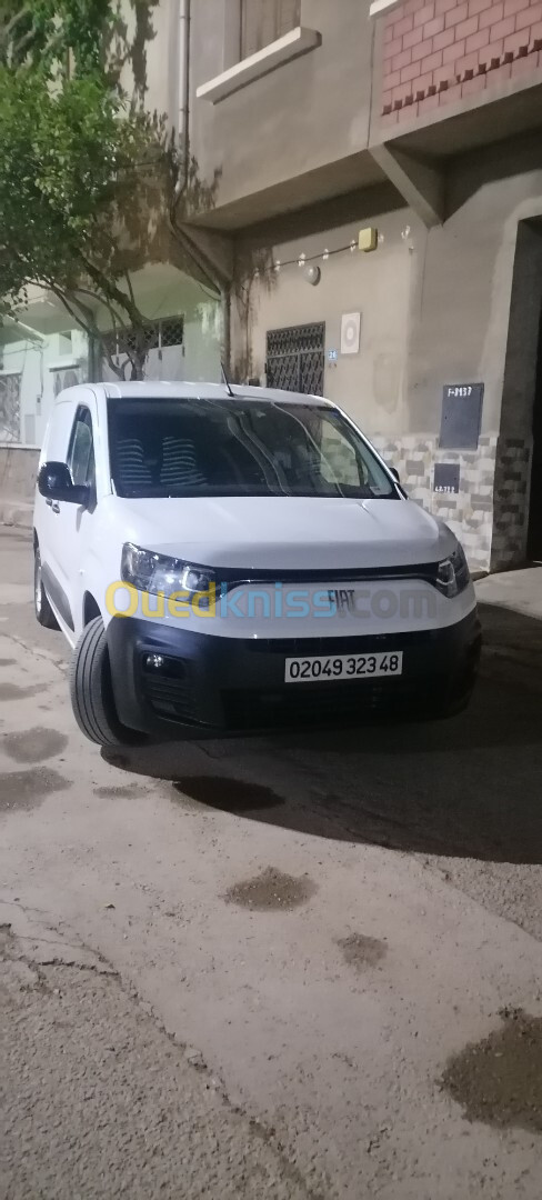 Fiat Doblo 2023 italy