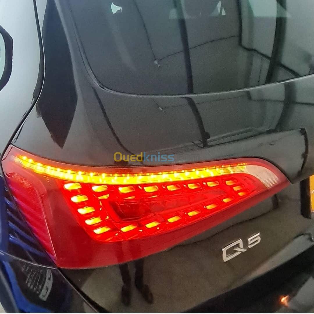 2 Feu arrière d'origine AUDI 2 feux Q5 8RB Feu droit: 1 led défectueuse